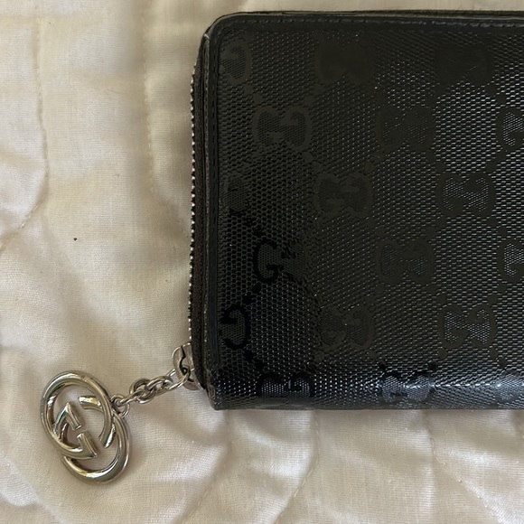 🚨 ZIPPER LINE IS OFF TRACK AND NOT FUNCTIONING PROPERLY🚨 - Picture 4 of 13